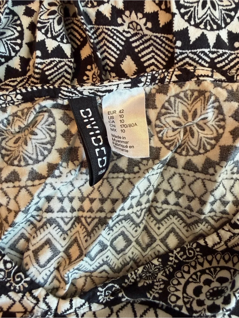 H&M Black and White Geometric Print Womens' One-Piece Romper